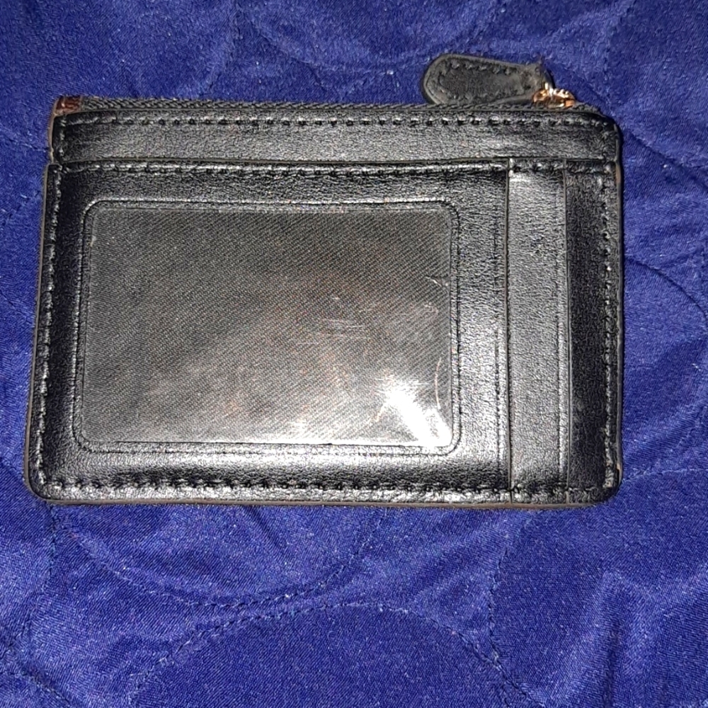 Wallet - Picture 2 of 4